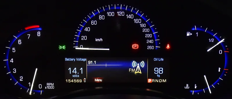 2015 Cadillac ATS 2.0T Standard 4 Cylinder Petrol Engine White Beige Sedan GCC