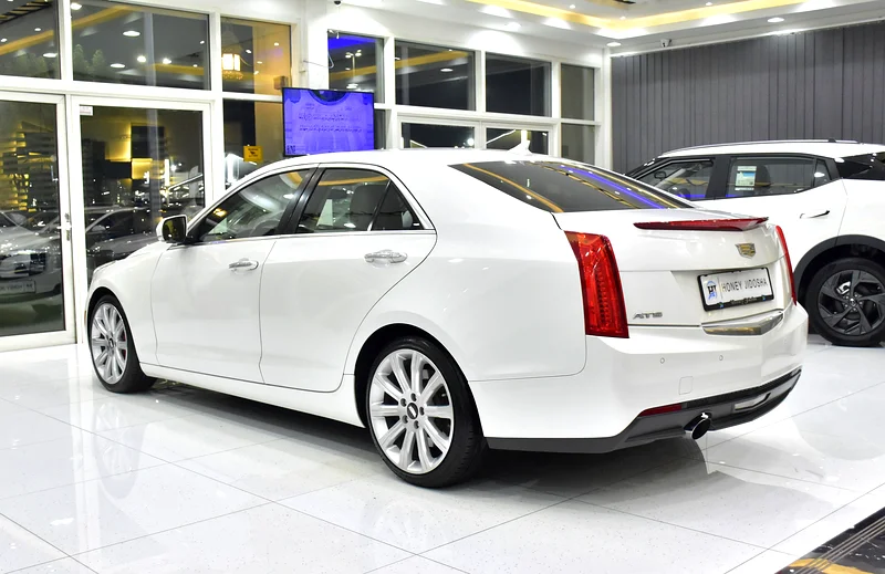 2015 Cadillac ATS 2.0T Standard 4 Cylinder Petrol Engine White Beige Sedan GCC