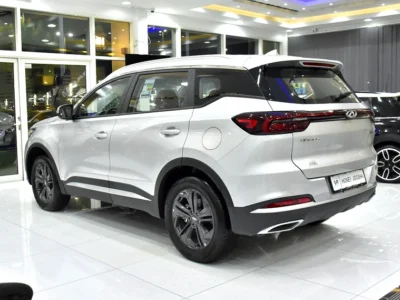 2026 Chery Tiggo 7 Standard 4 Cylinder Petrol Engine Silver Red SUV GCC Specs