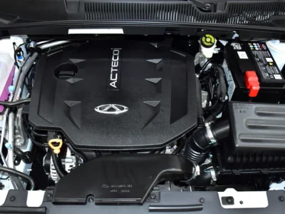 2026 Chery Arrizo 5 Comfort 4 Cylinder Petrol Engine White Beige Sedan GCC Specs