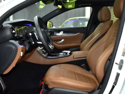 2017 Mercedes-Benz E-Class E400 4Matic 6 Cylinder Petrol Engine White Tan Sedan