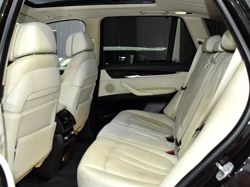 2014 BMW X5 Xdrive50i 8 Cylinder Petrol Engine Brown Beige SUV GCC Specs