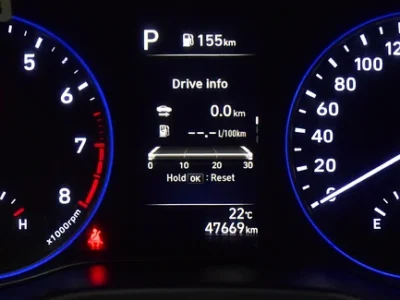 2023 Hyundai Kona SE 4 Cylinder Petrol Engine Blue Black Crossover GCC Specs