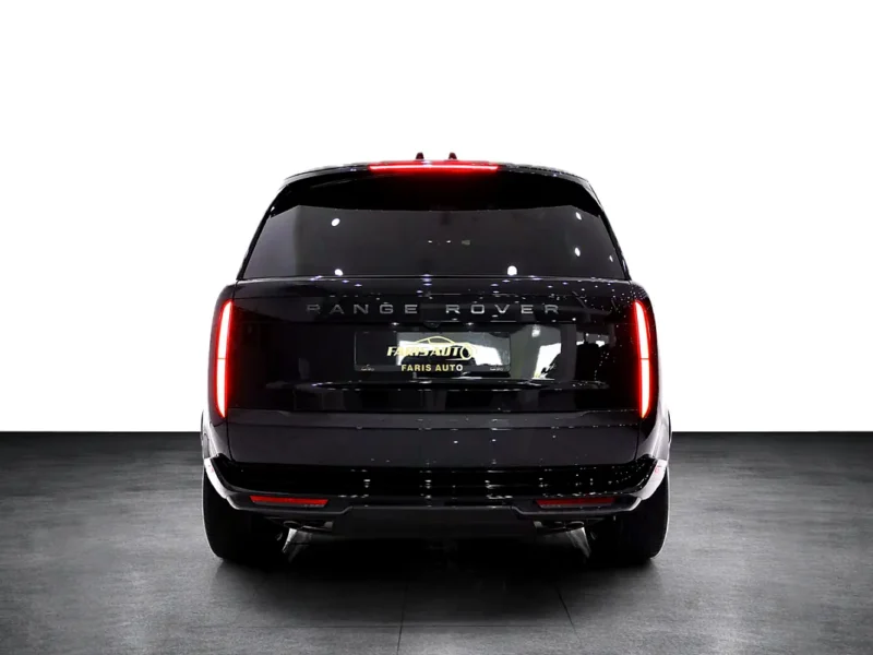 2026 Land Rover Range Rover HSE P530 8 Cylinder Petrol Engine Black Tan SUV