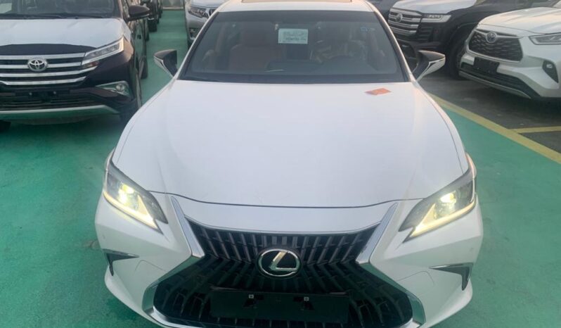 2023 Lexus ES 350 3.5 Liters 6-cylinder Petrol Engine White Tan Luxury Sedan FWD