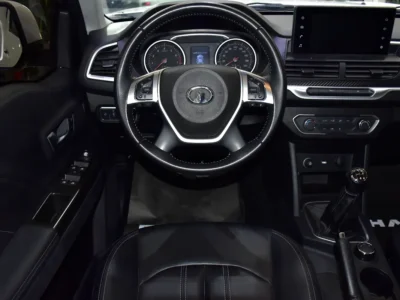 2023 GWM Wingle 7 Double Cabin Petrol 4X4 4 Cylinder Petrol Engine White Black Pick Up