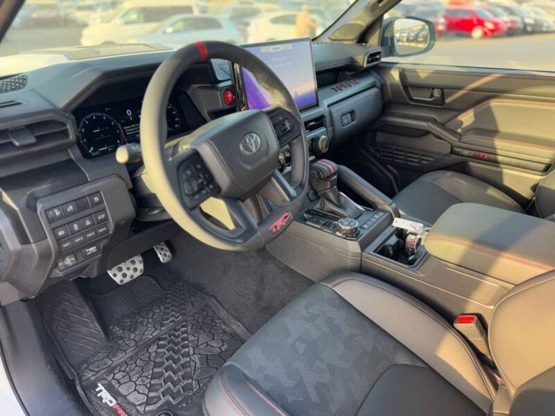 2025 Toyota Tacoma 2.4L V4 TRD PRO I-FORCE MAX Hybrid White Black Pick Up Truck