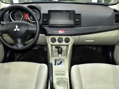 2015 Mitsubishi Lancer EX GLX 4 Cylinder Petrol Engine Beige Sedan GCC Specs