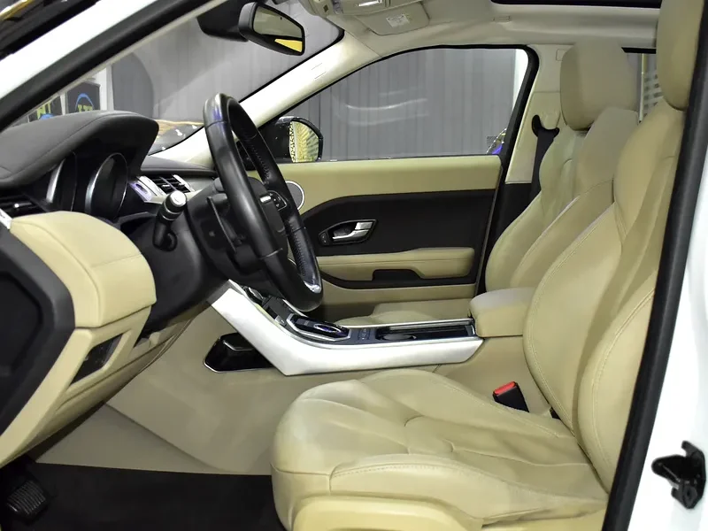 2015 Land Rover Range Rover Evoque Dynamic 4 Cylinder Petrol Engine White Beige Crossover