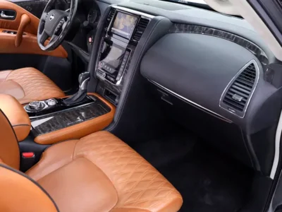 2020 NISSAN PATROL V8 Engine LE PLATINUM FULLY LOADED STARLIGHT Grey Tan SUV