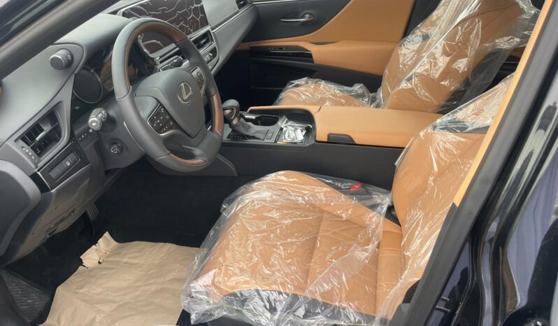 2023 Lexus ES 350 3.5 Liters 6-cylinder Petrol Engine Black Tan Luxury Sedan FWD