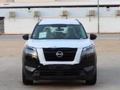 2023 Nissan Pathfinder 3.5 Liters 6 Cylinder Petrol Engine Black SUV 4WD