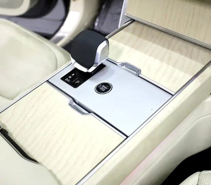 2024 Land Rover Range Rover HSE 6 Cylinder Petrol Engine Silver Beige SUV FULLY LOADED