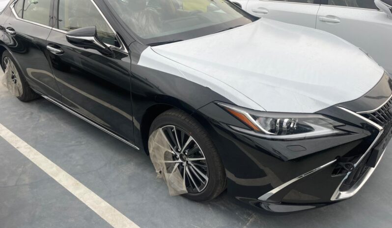 2023 Lexus ES 350 3.5 Liters 6-cylinder Petrol Engine Black Tan Luxury Sedan FWD
