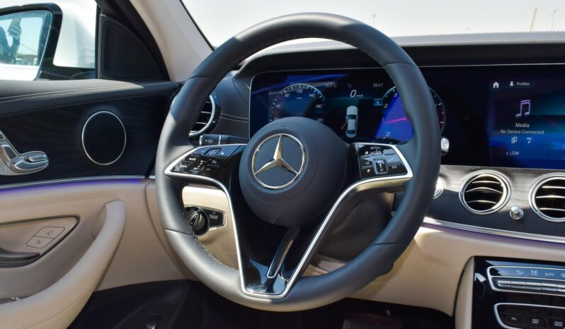 2023 Mercedes-Benz E320 2.0 Litres 4-cylinder Petrol Engine White Beige Sedan RWD