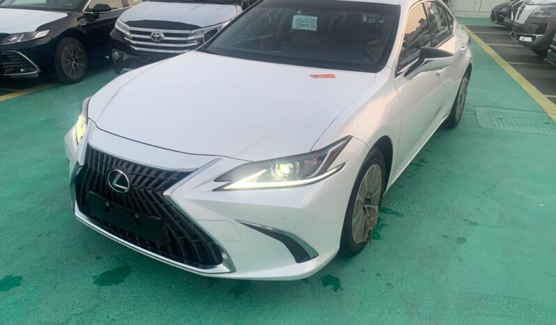 2023 Lexus ES 350 3.5 Liters 6-cylinder Petrol Engine White Tan Luxury Sedan FWD