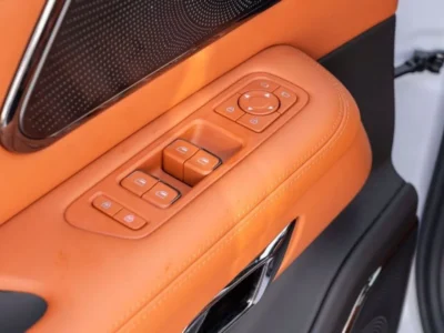 2024 ROX 01 VIP PLUG-IN HYBRID 1.5L Turbo Engine Electric Range 235KM Black Tan SUV