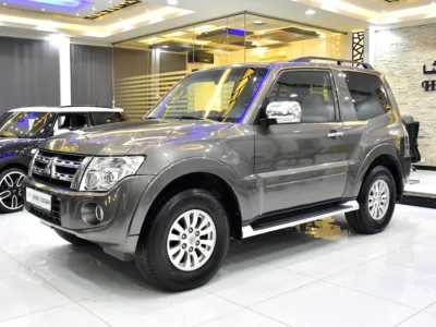 2014 Mitsubishi Pajero GLS 6 Cylinders Petrol Engine Brown Grey Crossover GCC Specs