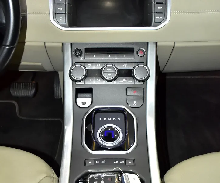 2015 Land Rover Range Rover Evoque Dynamic 4 Cylinder Petrol Engine White Beige Crossover