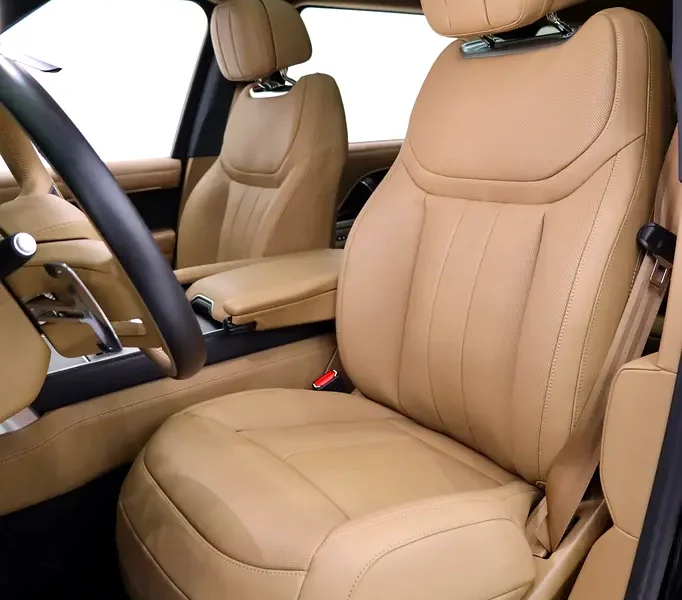 2026 Land Rover Range Rover HSE P530 8 Cylinder Petrol Engine Black Tan SUV