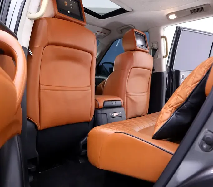 2020 NISSAN PATROL V8 Engine LE PLATINUM FULLY LOADED STARLIGHT Grey Tan SUV