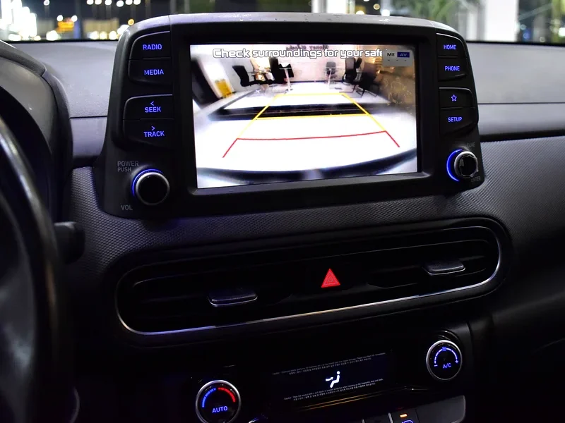 2023 Hyundai Kona SE 4 Cylinder Petrol Engine Blue Black Crossover GCC Specs