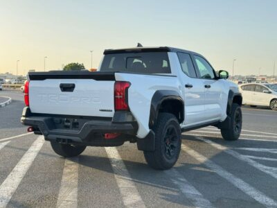 2025 Toyota Tacoma 2.4L V4 TRD PRO I-FORCE MAX Hybrid White Black Pick Up Truck