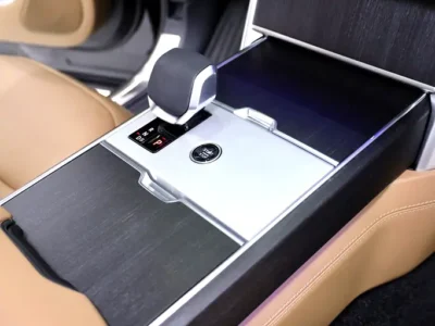 2026 Land Rover Range Rover HSE P530 8 Cylinder Petrol Engine Black Tan SUV