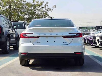 2026 Toyota Camry LUMIERE HYBRID 2.5L V4 Engine White Tan Sedan GCC Specs