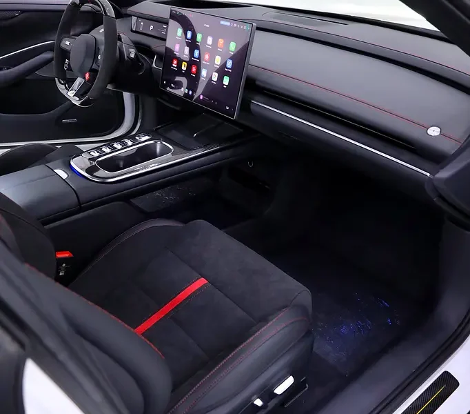 2025 XIAOMI SU7 ULTRA FULLY LOADED Electric Vehicle White Black Sedan CARBON EXT / INT