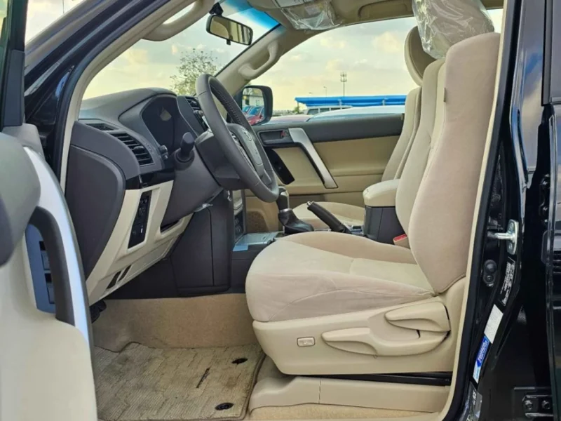 2023 Toyota Land Cruiser GXR HIGH OPTION 4.0L PETROL V6 Black Beige SUV GCC Specs