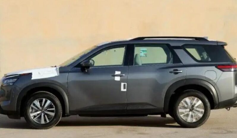 2023 Nissan Pathfinder 3.5 Liters 6 Cylinder Petrol Engine Grey Beige SUV 4WD