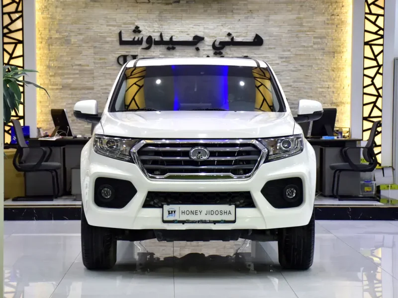 2023 GWM Wingle 7 Double Cabin Petrol 4X4 4 Cylinder Petrol Engine White Black Pick Up