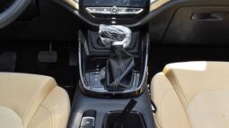 2025 Chevrolet Captiva 1.5-liter Turbocharged 4-Cylinder Petrol Engine Black Beige SUV