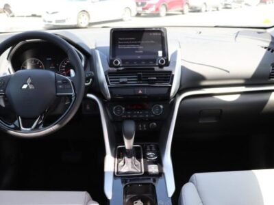 2024 Mitsubishi Eclipse Cross 1.5 Litres 4 Cylinder Petrol Engine White Beige SUV AWD