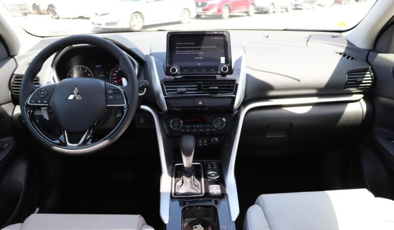 2024 Mitsubishi Eclipse Cross 1.5 Litres 4 Cylinder Petrol Engine White Beige SUV AWD