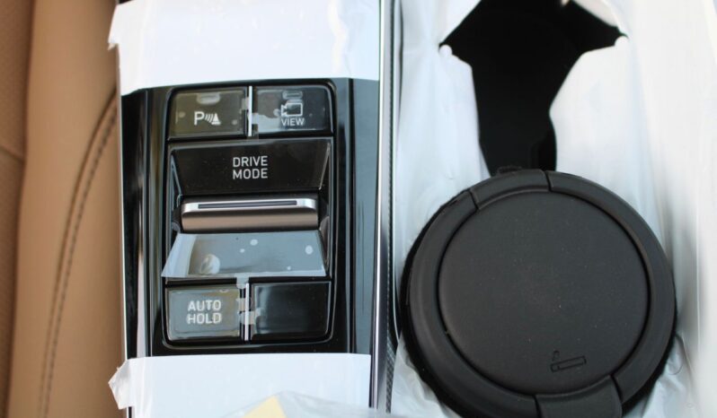 2024 Hyundai Sonata 2.5 Litres Turbocharged 4 Cylinder Petrol Engine White Tan Sedan FWD