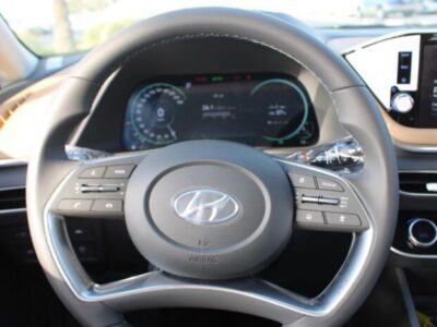 2024 Hyundai Sonata 2.5 Litres Turbocharged 4 Cylinder Petrol Engine White Tan Sedan FWD