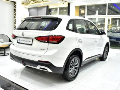 2025 MG ZS Standard 4 Cylinder Petrol Engine White Black Crossover GCC Specs