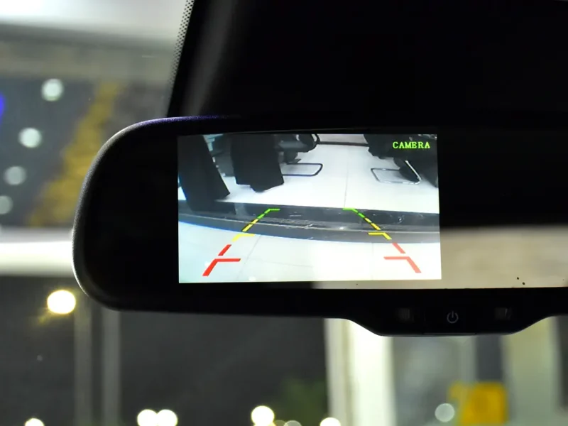 2017 Chevrolet Trax LT 4 Cylinder Petrol Engine White Grey Crossover GCC Specs