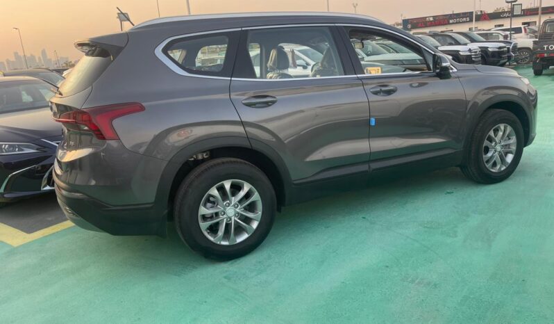 2023 Hyundai Santa Fe 2.5 Litres 4-Cylinder Petrol Engine Grey SUV GCC Specs FWD