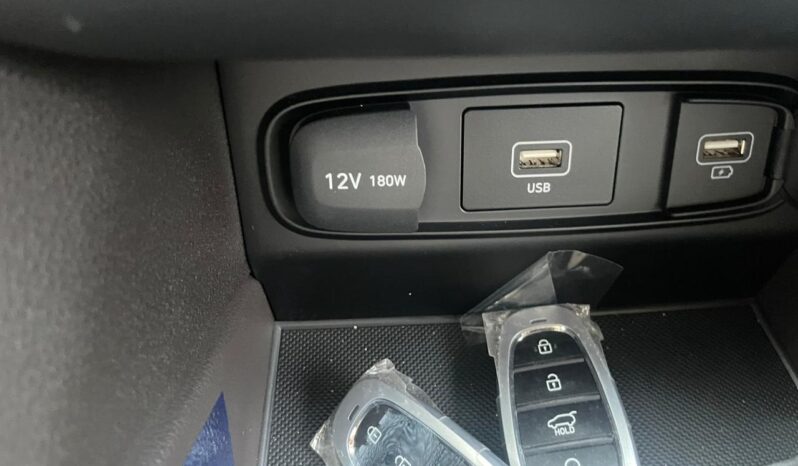 2023 Hyundai Santa Fe 2.5 Litres 4-Cylinder Petrol Engine Grey SUV GCC Specs FWD