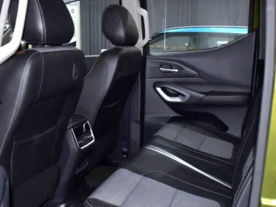 2023 Peugeot Landtrek DC 4X4 4 Cylinder Petrol Engine Green Black Pick Up Truck GCC