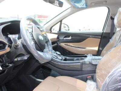 2023 Hyundai Santa Fe 2.5 Litres 4-Cylinder Petrol Engine White Tan SUV GCC Specs FWD