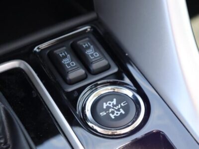 2024 Mitsubishi Eclipse Cross 1.5 Litres 4 Cylinder Petrol Engine White Beige SUV AWD