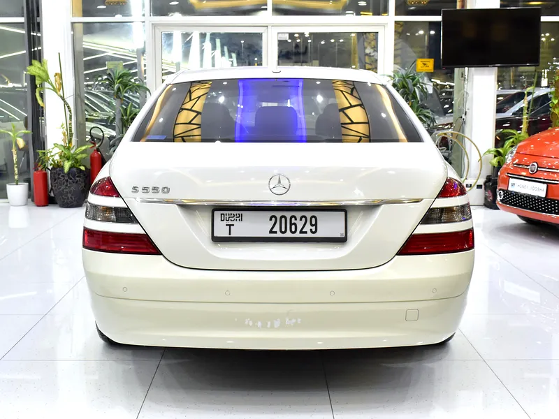 2008 Mercedes-Benz S-Class S 550 8 Cylinder Petrol Engine White Black Sedan