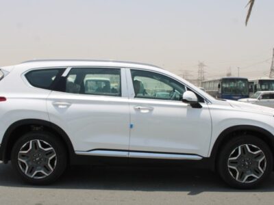 2023 Hyundai Santa Fe 2.5 Litres 4-Cylinder Petrol Engine White Tan SUV GCC Specs FWD