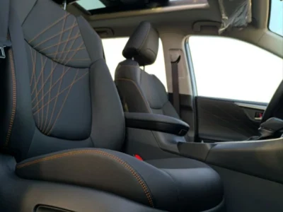 2025 Toyota RAV4 2.0 Litres 4 Cylinder Petrol Engine FULL OPTION White Black SUV