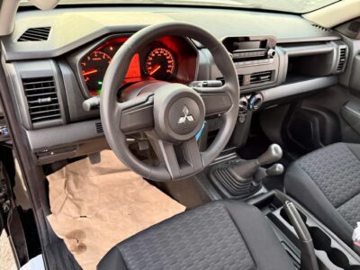 2025 Mitsubishi L200 GL Double Cab Petrol 2.4L 4 Cylinder Petrol Engine Black Pick Up Truck