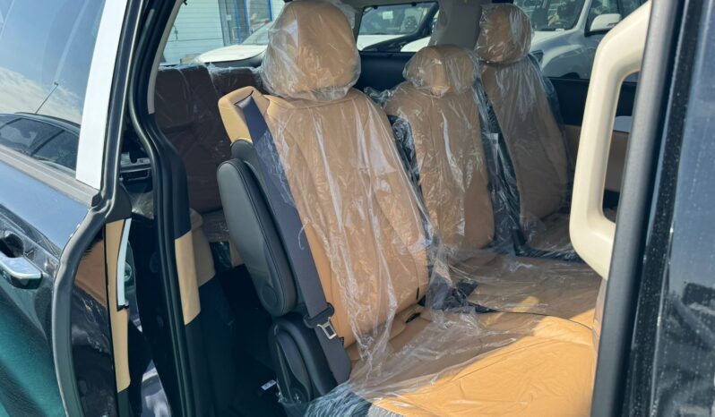 2024 Kia Carnival 3.5 Litre V6 Petrol Engine Black Tan MPV FWD GCC Specs